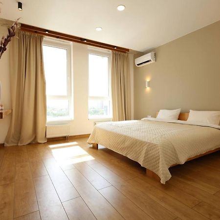 Nyvky Like Home - Nyvky Park - Apt 45 Київ Екстер'єр фото